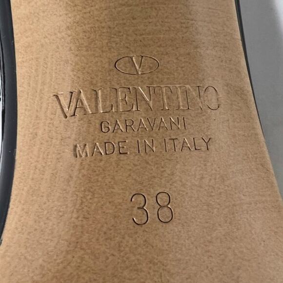 Valentino Garavani One Stud Black Patent Leather Pumps Size 38 - Picture 7 of 10